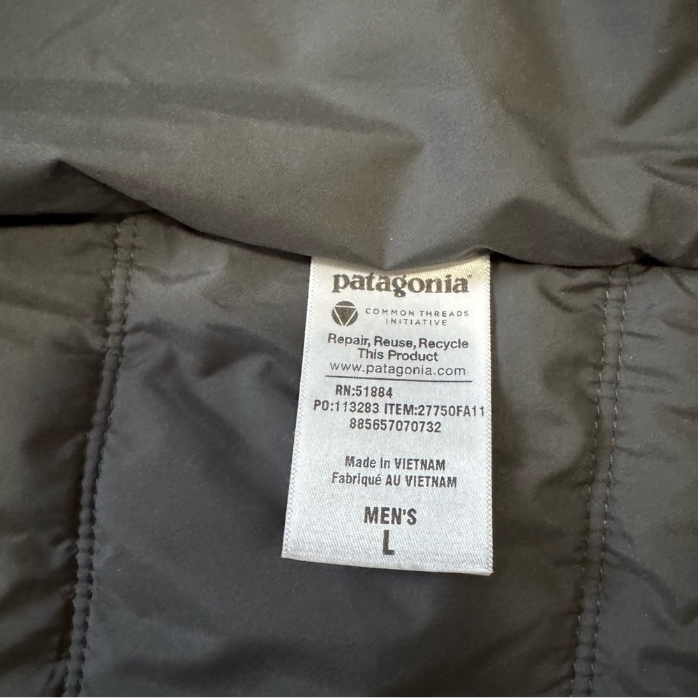 Patagonia M's Box Quilt Jacket Gray - Picture 4 of 6